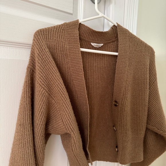 Garage Cardigan - Picture 2 of 3